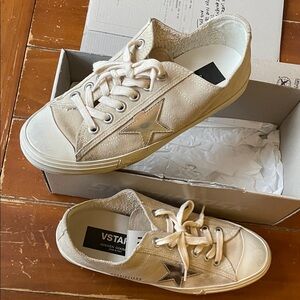 Golden Goose Sneakers